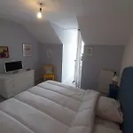 Spacious Apartment With Balcony