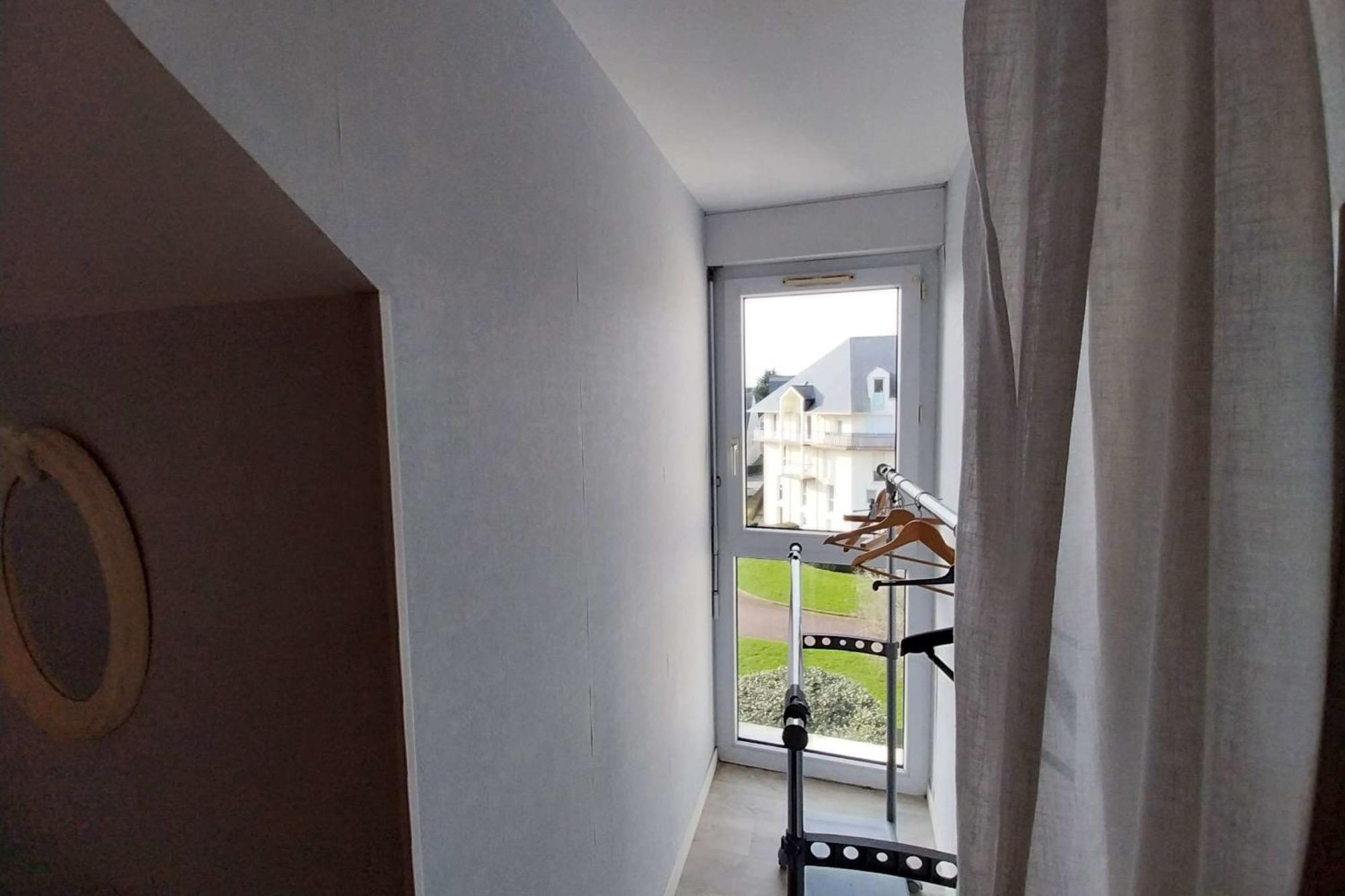 Spacious With Balcony Appartement *